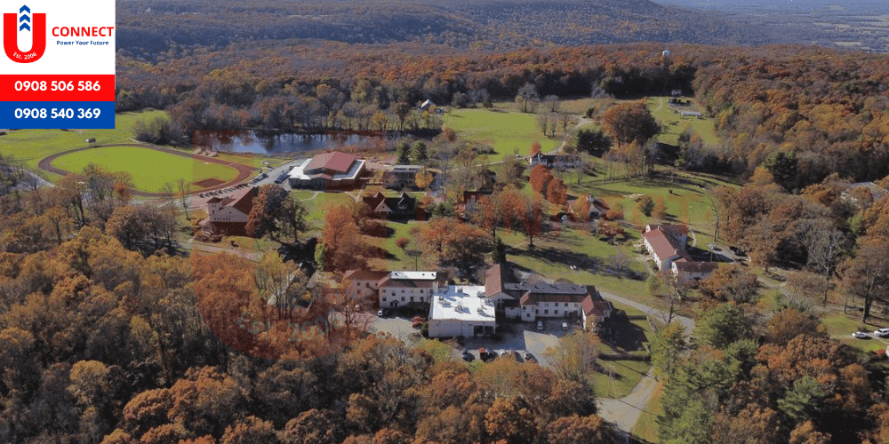 Trung học St. Andrew's Sewanee School, bang Tennessee - Mỹ